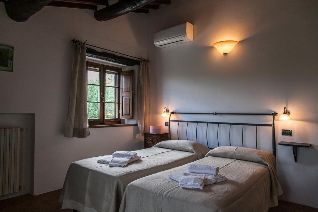 Podere San Giuseppe Hotel Radicondoli Buitenkant foto